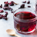 Jamaikanischer Hibiskus Tee mit Ingwer